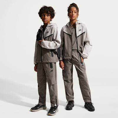 NIKE公式】ナイキ テック ジュニア (ボーイズ) ウーブン パンツ